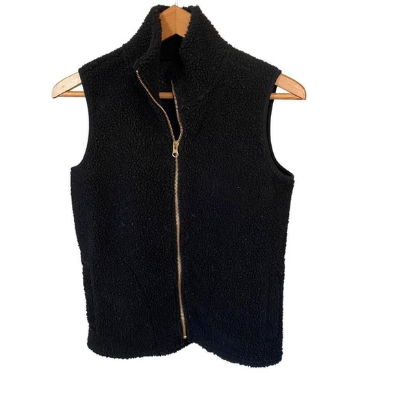 Girls XL 14 Old Navy Black & Gold Sherpa Zip Up Vest Pockets - Picture 1 of 2